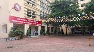 Đại học Ngoại thương (Cơ sở TP.HCM) 3
