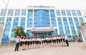 Đại học Tài chính - Marketing 7
