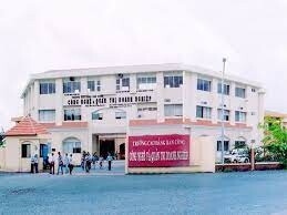 Cao đẳng Bán công Công nghệ và Quản trị doanh nghiệp 8