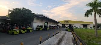 Clark Material Handling Việt Nam 3