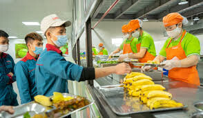 Suất ăn công nghiệp Thiên Hà 9