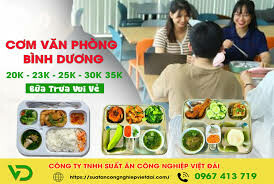 Suất ăn công nghiệp Thiên Hà 8
