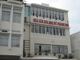 Nhà Văn hóa Phụ nữ 10