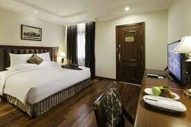 Galaxy Saigon Club (Rex Hotel) 1