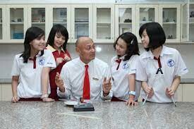 Quốc Tế Á Châu 6