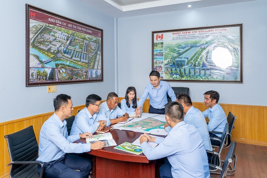 Đầu Tư Newland 8