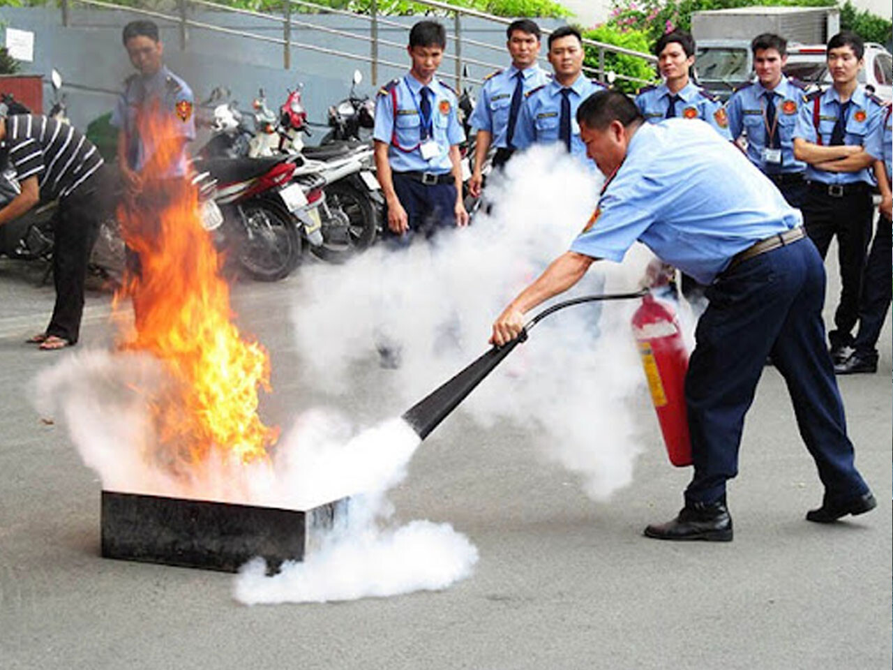 CÔNG TY TNHH DỊCH VỤ BẢO VỆ QUỐC THẮNG 2