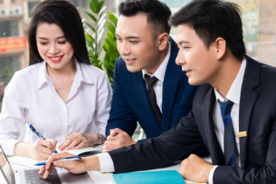 Mức lương Chuyên gia/Chuyên viên cao cấp ở Hà Nội