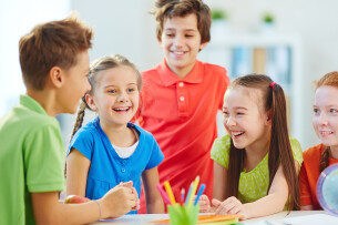 TOP 10 Trung tâm tiếng Anh trẻ em uy tín hàng đầu ở Quận Hai Bà Trưng (2025)