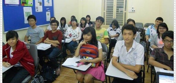 TOP 5 Trung Tâm Luyện Thi IELTS Tốt Nhất Tại Quận Gia Lâm (2025)