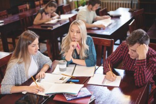 TOP 11 Trung tâm luyện thi vào 10 tốt nhất ở TP Hồ Chí Minh (2025)