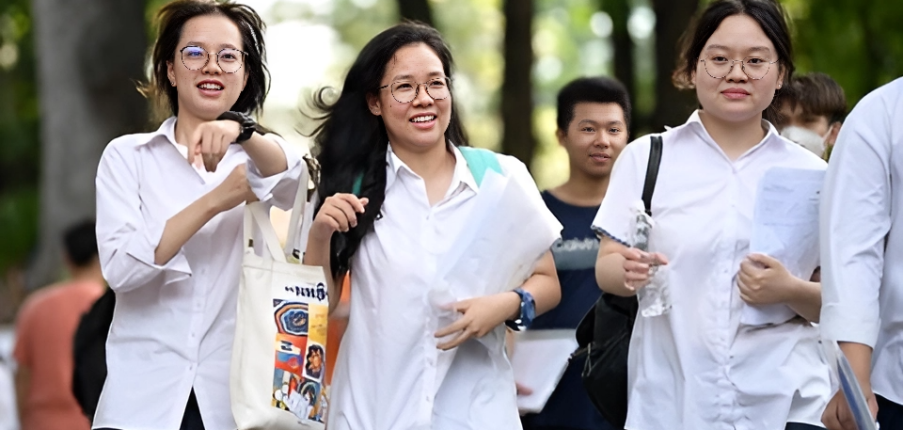 Top 3 trung tâm luyện thi đại học uy tín Quận 1 (2025)