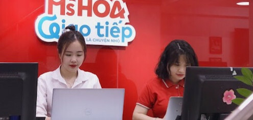 Review Ms hoa giao tiếp - Tận tâm, học phí rẻ (2025)!