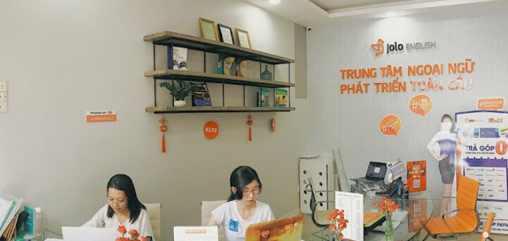 Review Trung tâm Anh ngữ JoLo - Niềm tin, uy tín và chất lượng (2025).