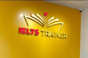 Review Trung tâm IELTS Trainer - Đơn giản hóa IELTS, mở ra cánh cửa tương lai (2025)