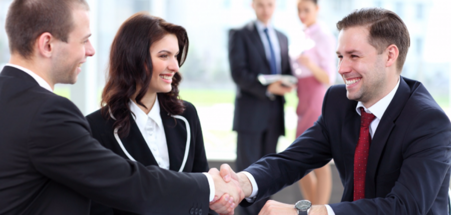 Xây dựng quan hệ tốt đẹp với Sếp thế nào? 10 Kỹ năng tạo quan hệ với cấp trên hữu ích