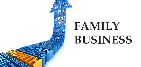 Có Nên Làm Việc Tại Công Ty Gia Đình? Phân Tích Ưu Nhược Điểm Chi Tiết