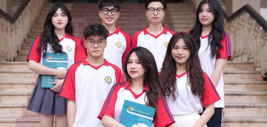 Top 10 Đại học có tỷ lệ sinh viên ra trường có việc làm cao nhất