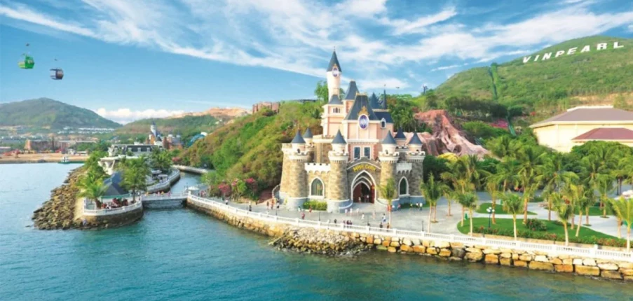 TOP 15 chuỗi khách sạn 4–5 sao được yêu thích nhất năm 2025