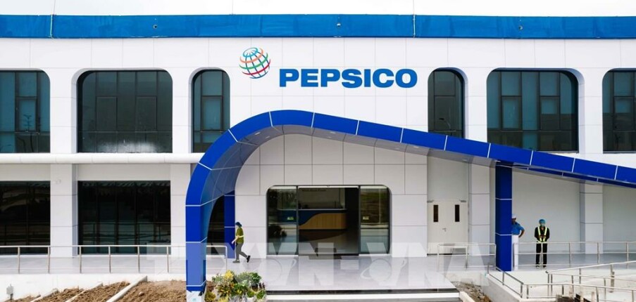 TOP 10 doanh nghiệp chuyển đổi từ năng lượng hóa thạch sang năng lượng sạch thành công nhất