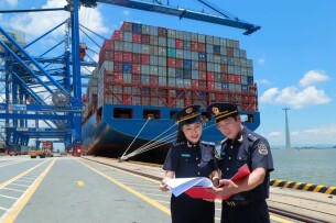 Những doanh nghiệp mạnh về vận tải kết hợp khai báo hải quan