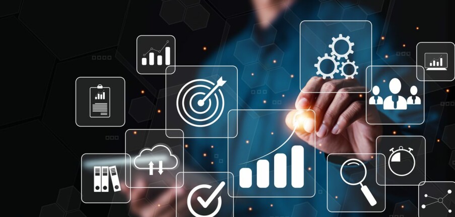 TOP 10 công cụ cung cấp giải pháp phân tích dữ liệu người tiêu dùng (customer insight analytics)