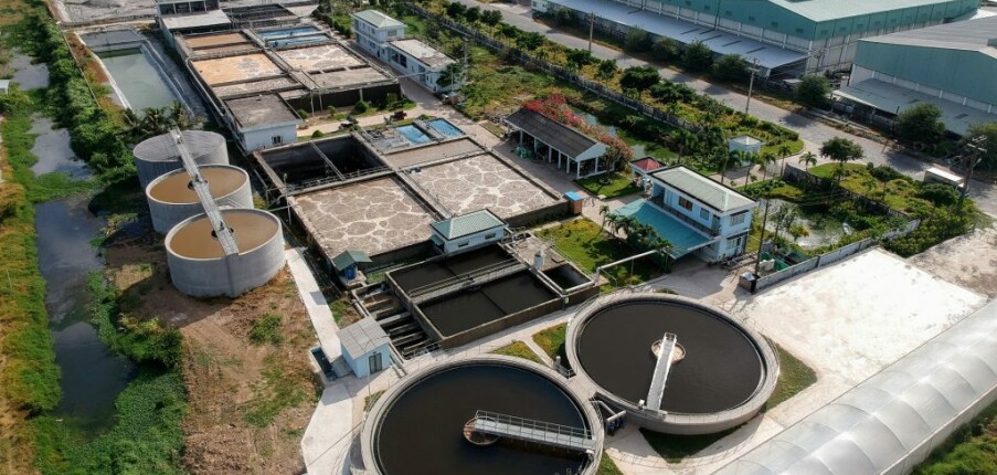 Top 7 công ty cung cấp giải pháp xử lý nước thải & khí thải cho khu công nghiệp TMĐT